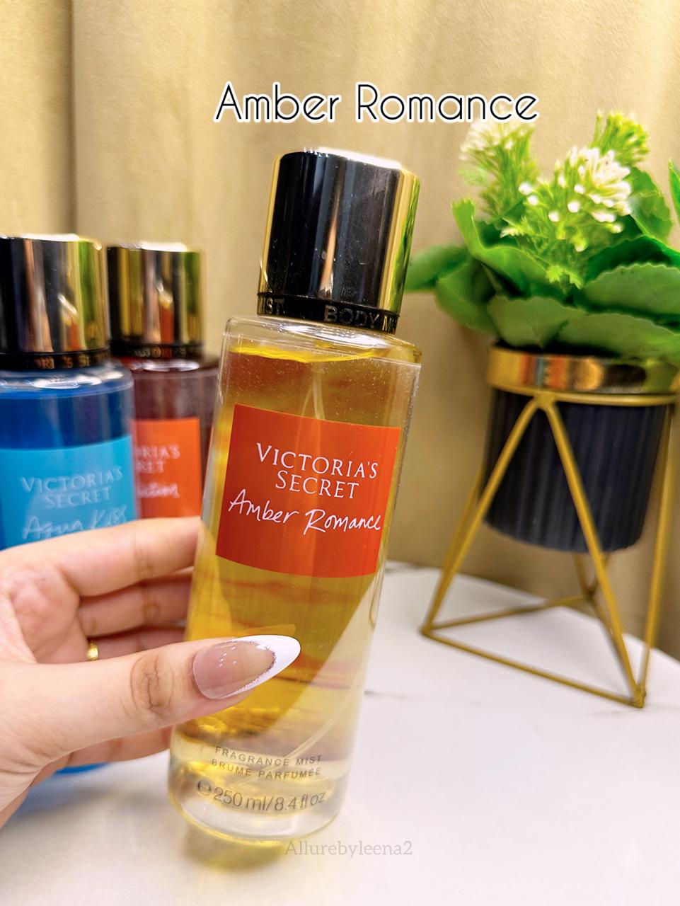 Victoria's Secret Amber Romance fragrance mist