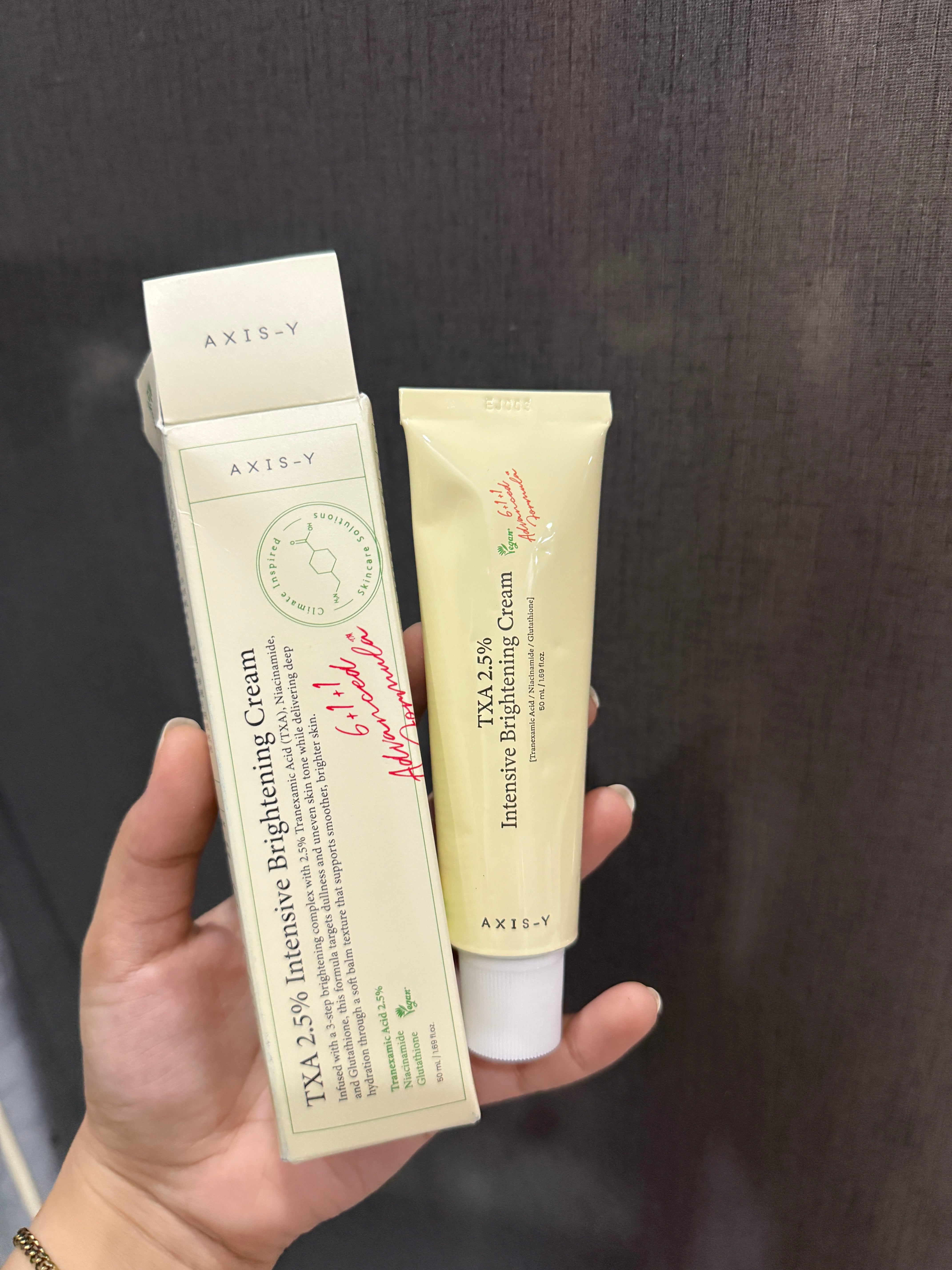 AXIS-Y TXA 2.5% Intensive Brightening Cream