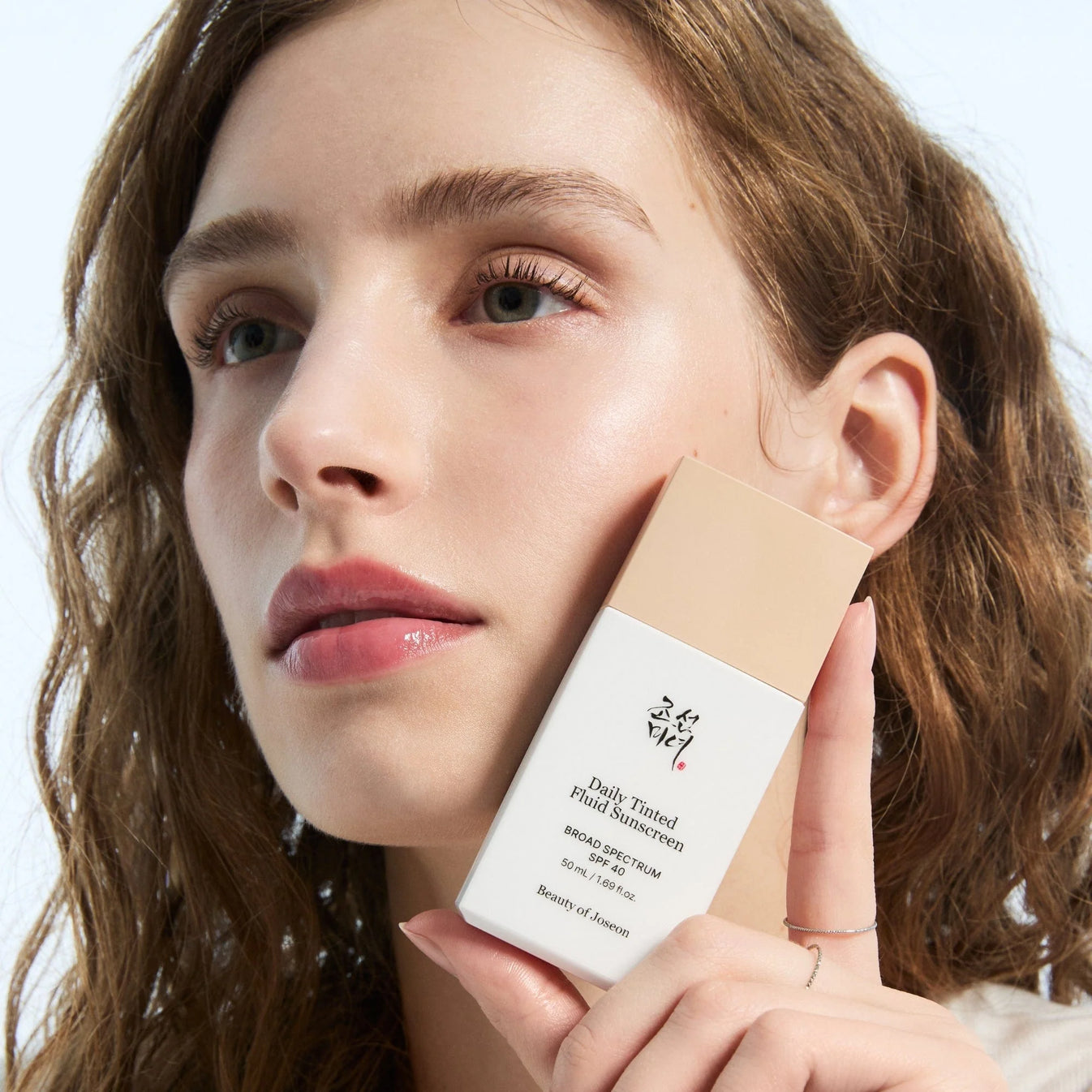 BEAUTY OF JOSEON DAILY TINTED FLUID SUNSCREEN LP100 – TONE-UP SPF, LIGHTWEIGHT UV PROTECTION & GLOW FINISH