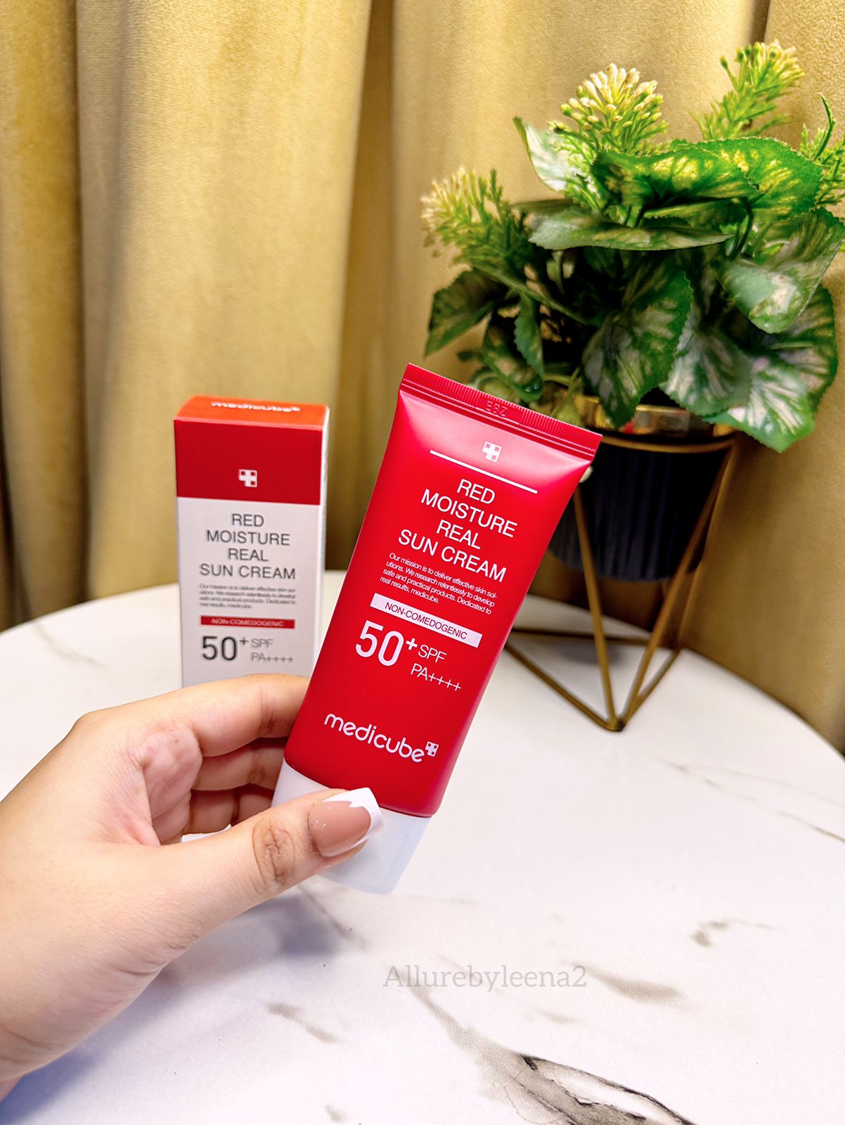 Medicube Red Moisture Real Sun Cream