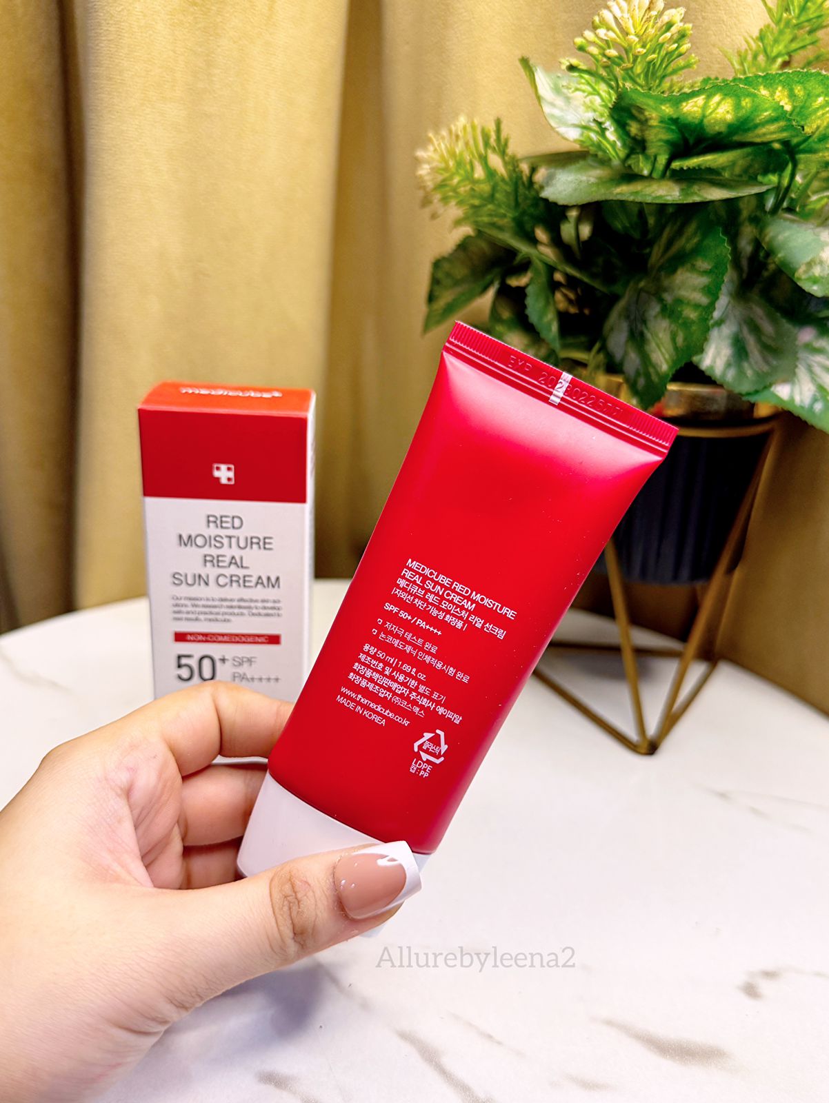 Medicube Red Moisture Real Sun Cream