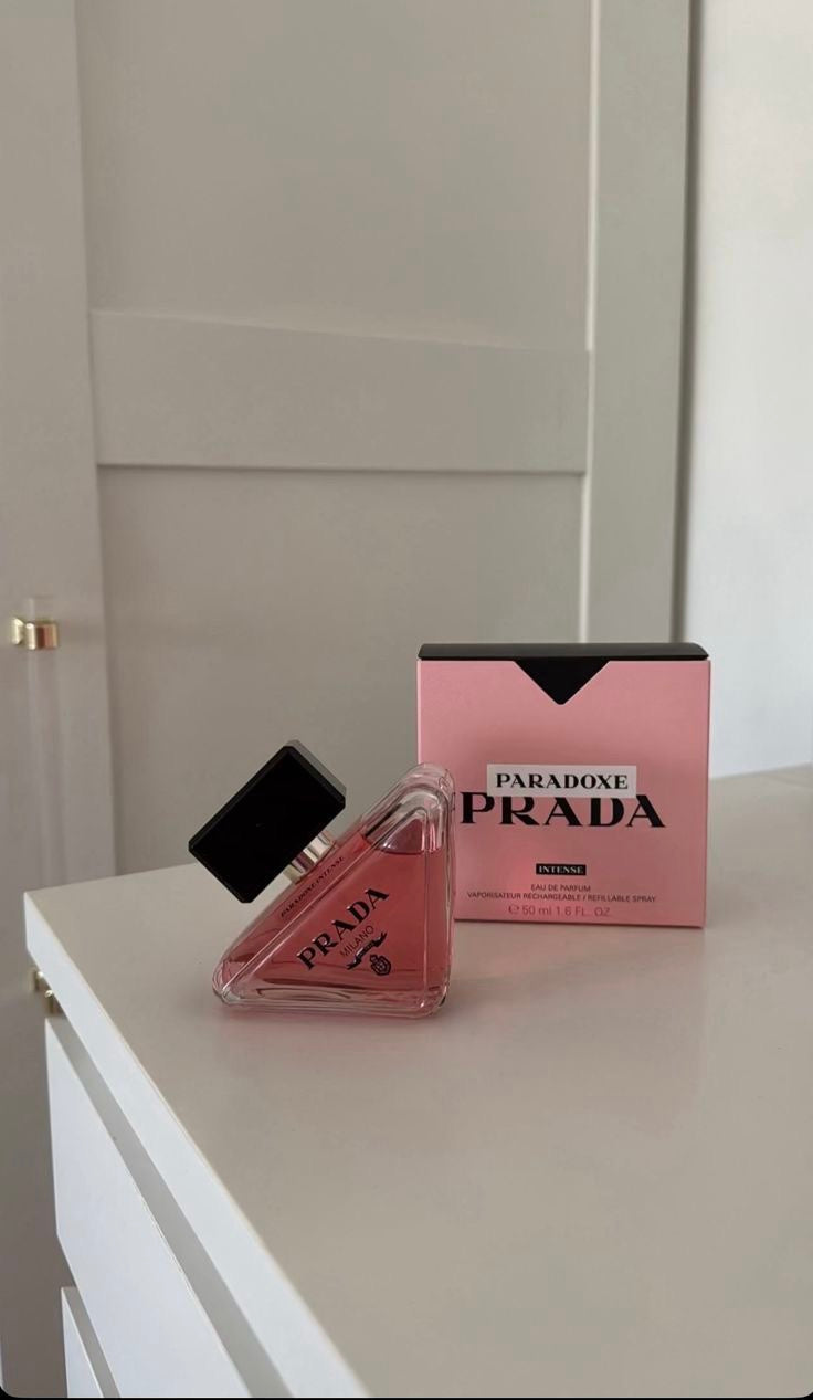 Prada Paradoxe Intense Eau de Parfum