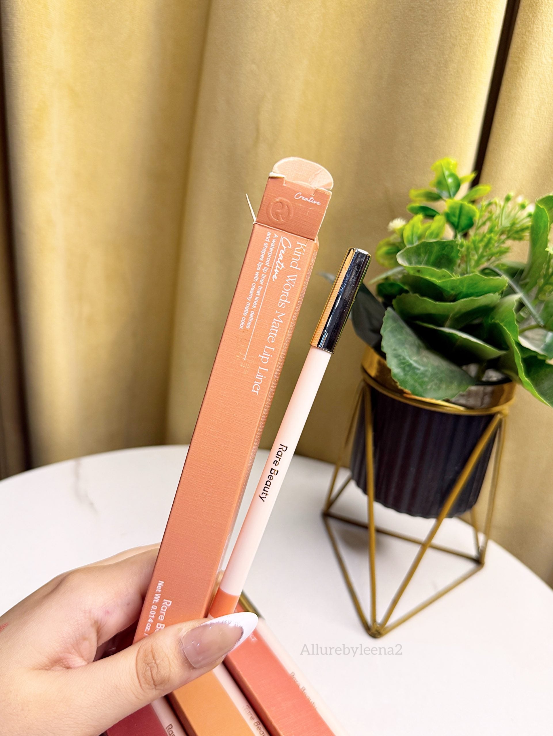 Rare Beauty Kind Words Matte Lip Liners