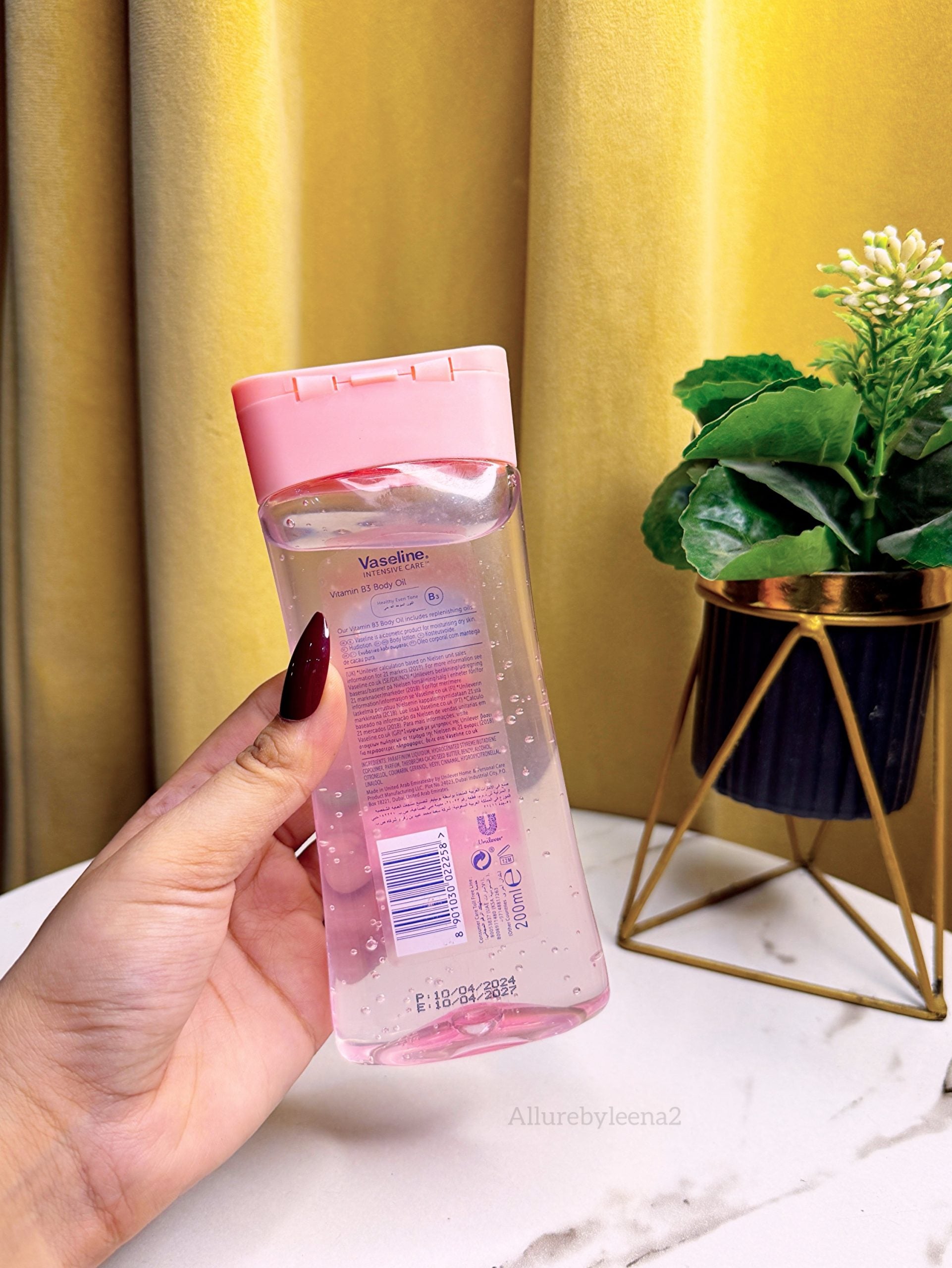 Vaseline Intensive Care Vitamin B3 Body Oil