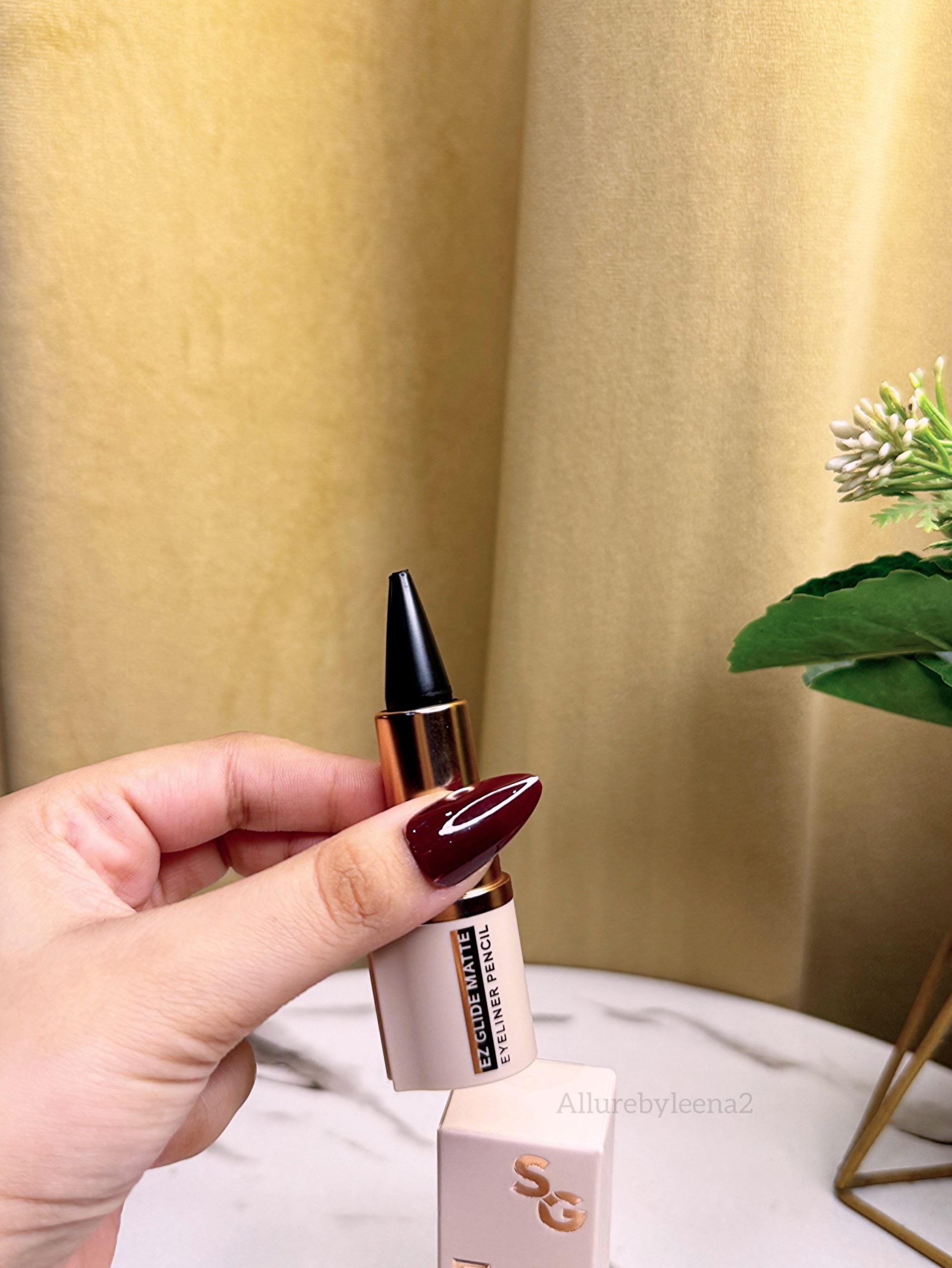 Sheglam EZ Glide Matte Eyeliner Pencil
