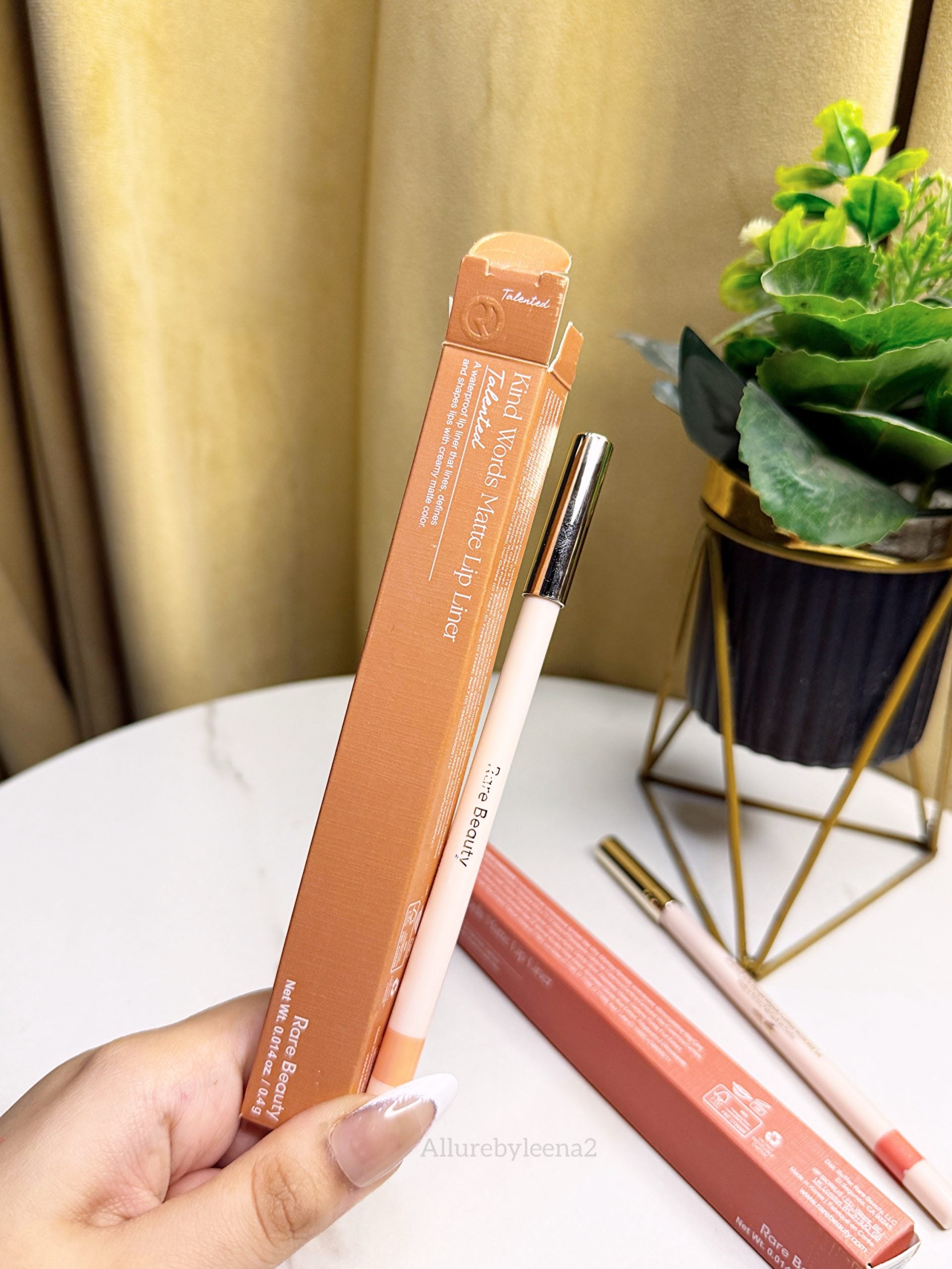 Rare Beauty Kind Words Matte Lip Liners