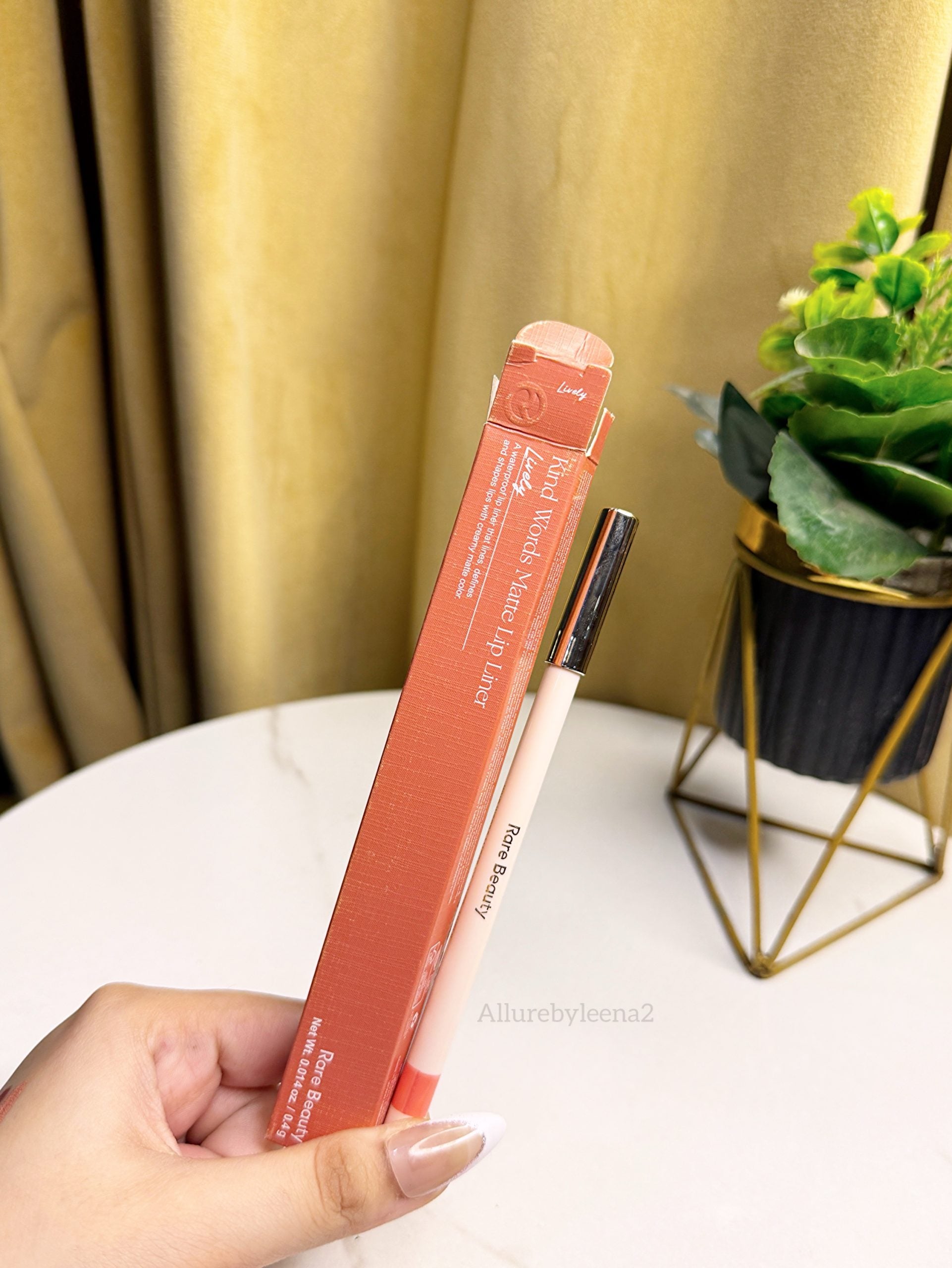 Rare Beauty Kind Words Matte Lip Liners